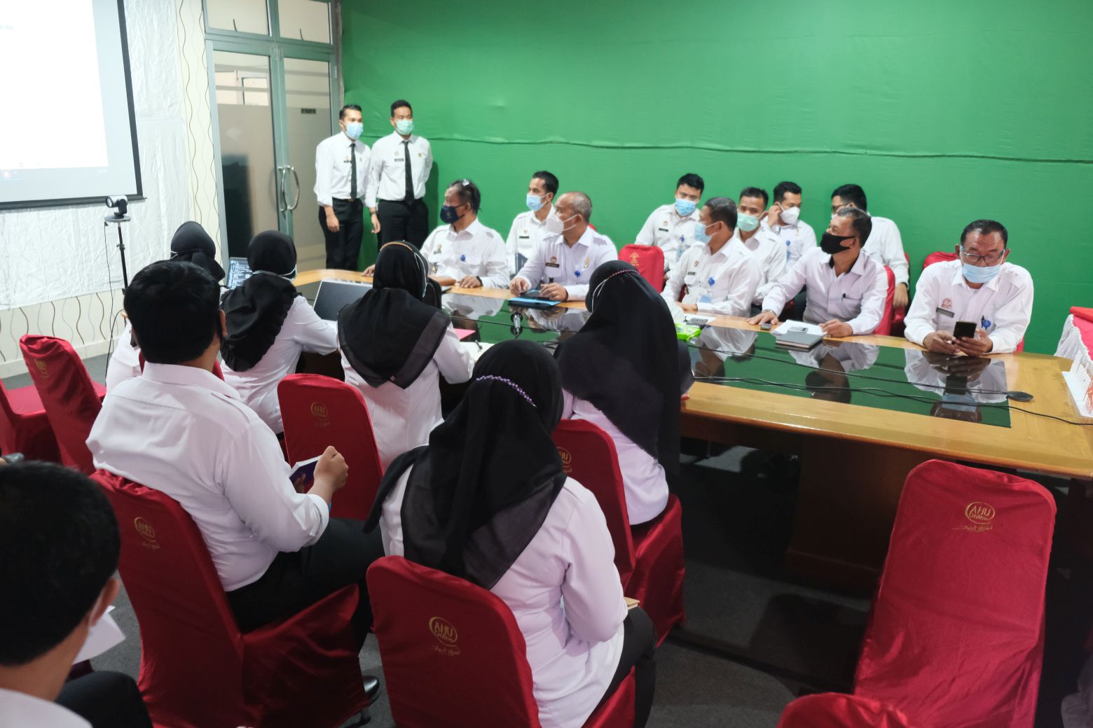 rapat persiapan evaluasi 3