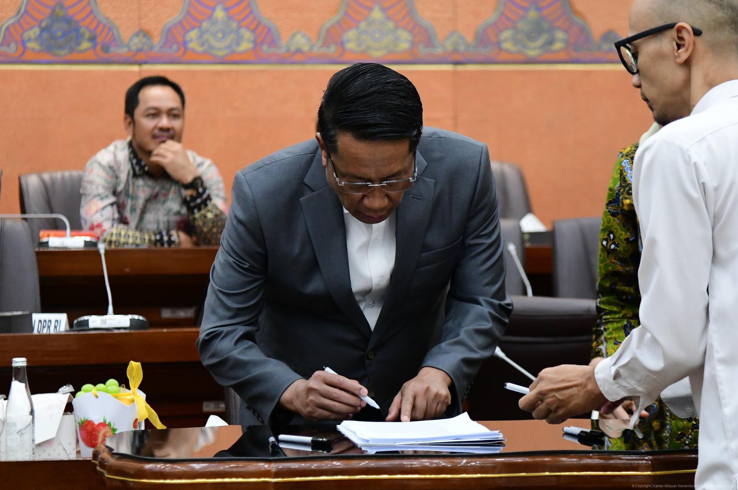 pemerintah RUU BUMN 3