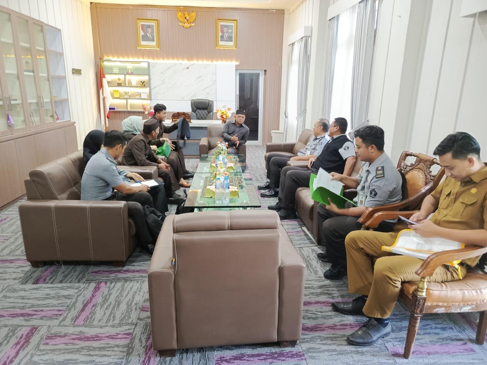 Perkuat Kerja Sama Dalam Pembentukan Regulasi, Kanwil Kemenkum Babel Koordinasi dengan DPRD Bangka Tengah