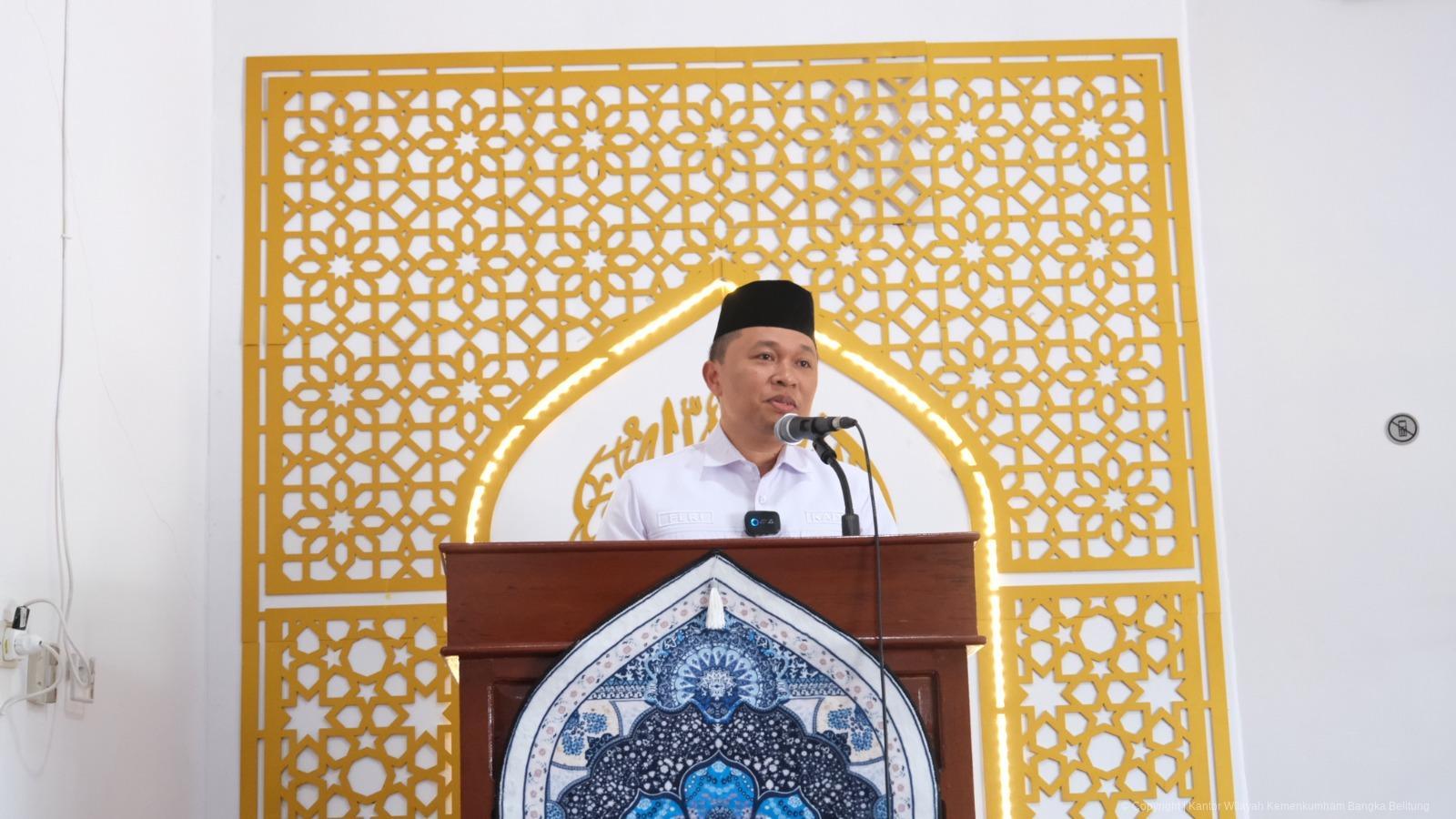 Melalui Kajian Ramadhan, Kadiv P3H Kanwil Kemenkum Babel Tekankan Pelayanan Publik yang Tulus dan Profesional